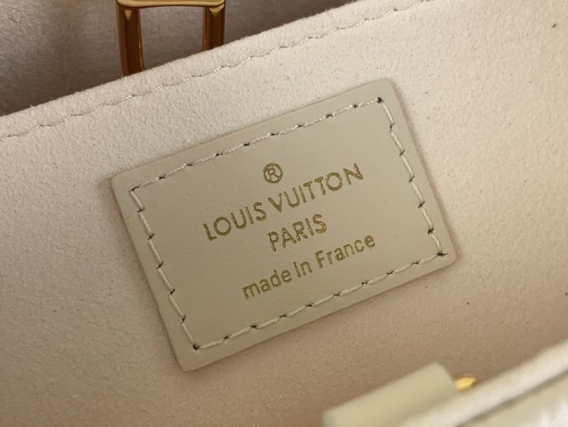 Louis Vuitton Shopping Bags